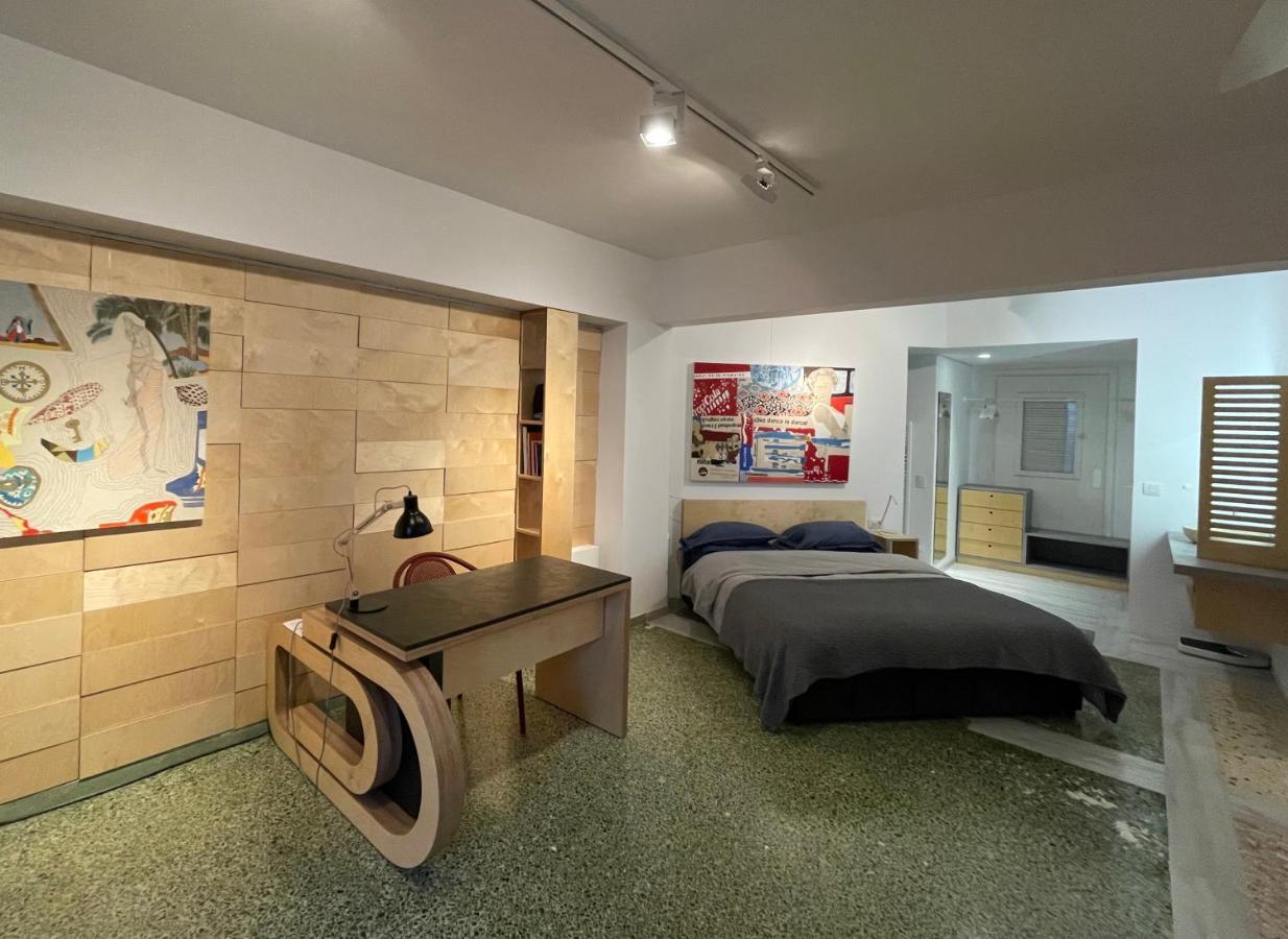 דירות אתונה Vouliagmeni Art Micro Loft מראה חיצוני תמונה