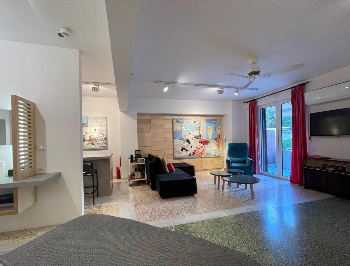 דירות אתונה Vouliagmeni Art Micro Loft מראה חיצוני תמונה